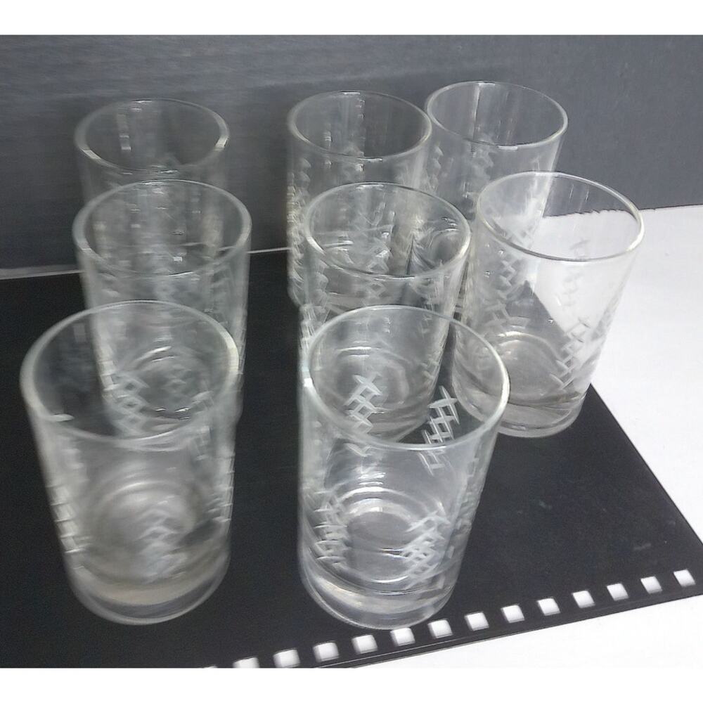 Vintage Javit Rain Cut Crystal Juice Glasses Set of 8 - Picture 3 of 6